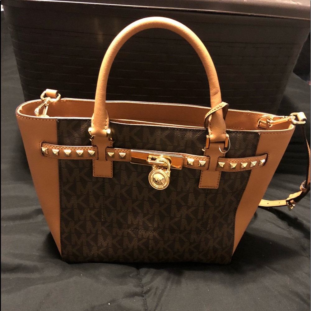 Michael Kors LG Hamilton Traveler Studded Tote